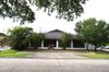 422 Colonial Dr photo